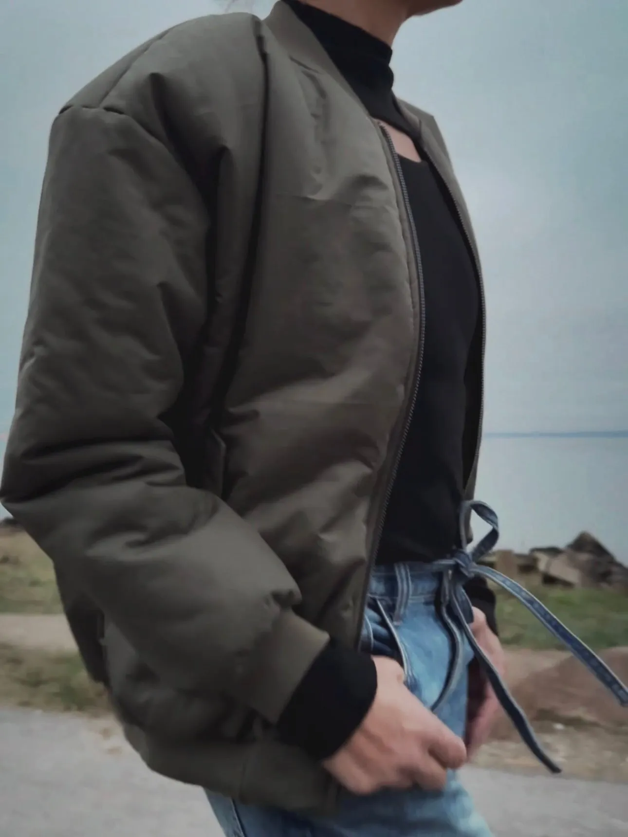 BOMBER JACKET - GREEN