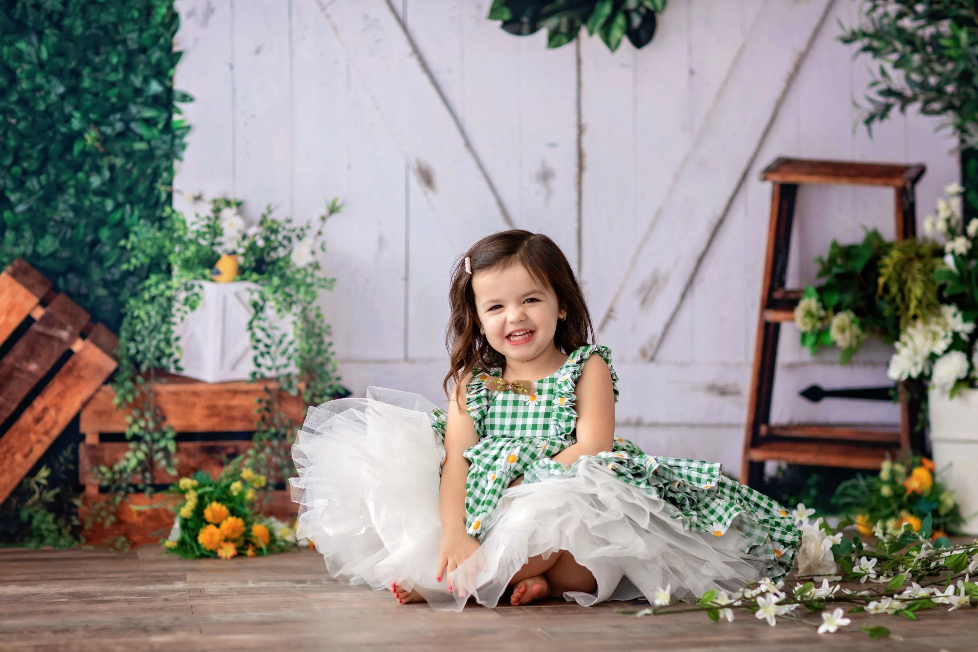 "Blooming Spring in Green" Vintage Petal Ruffles (4 Year-Petite 5 Year)