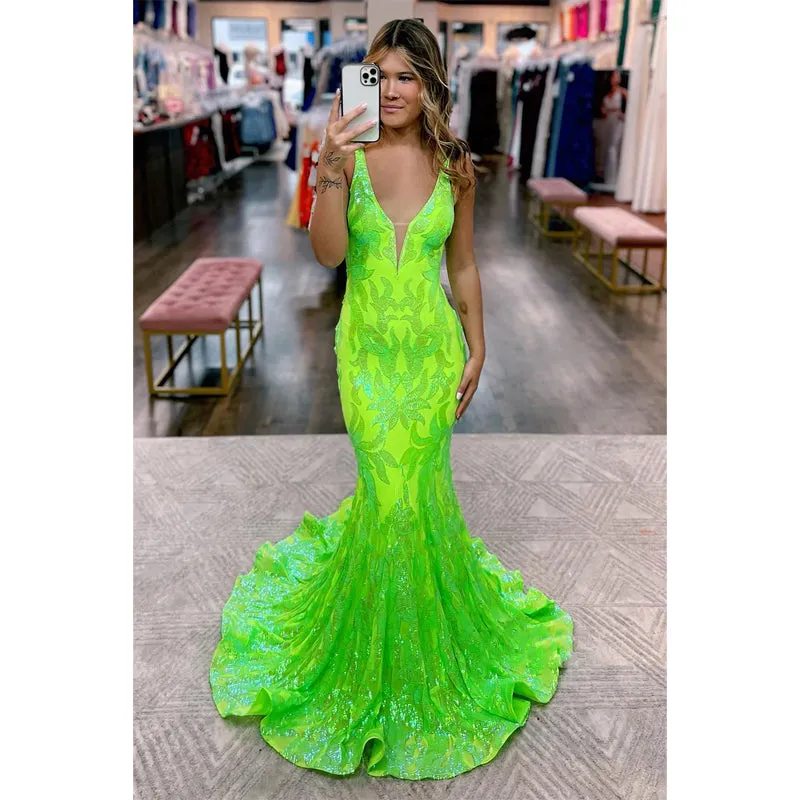 Sexy V-neck Sequins Appliques Mermaid Prom Dress
