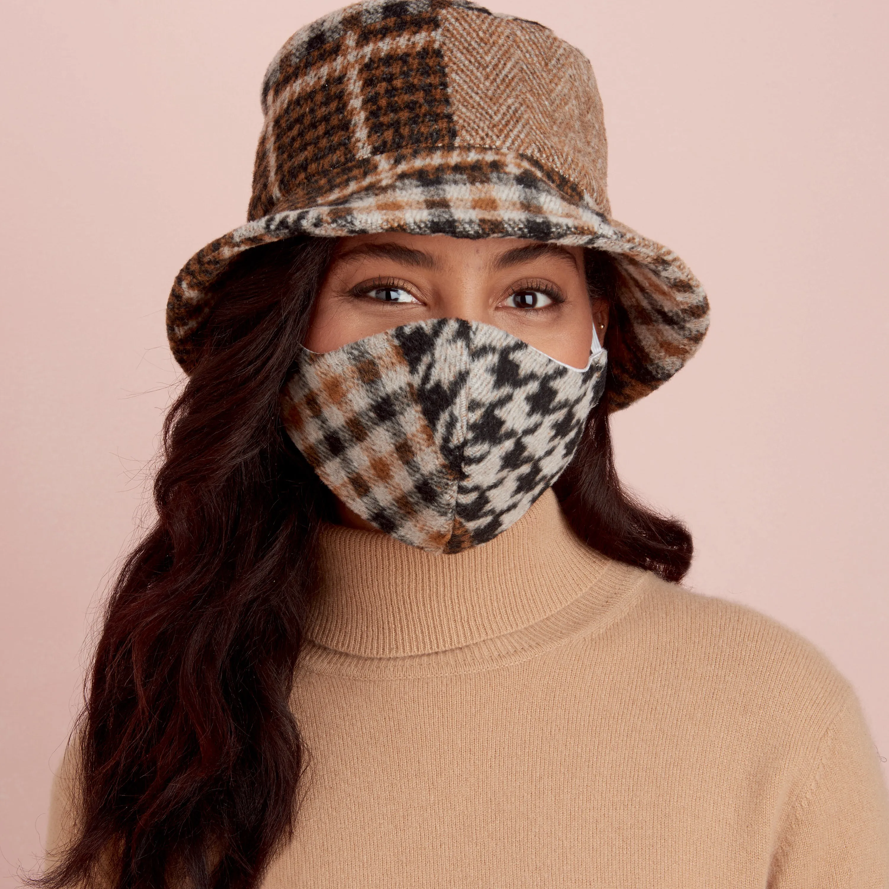 Simplicity Pattern 9368 Hat Nifty Scarf &  Mask