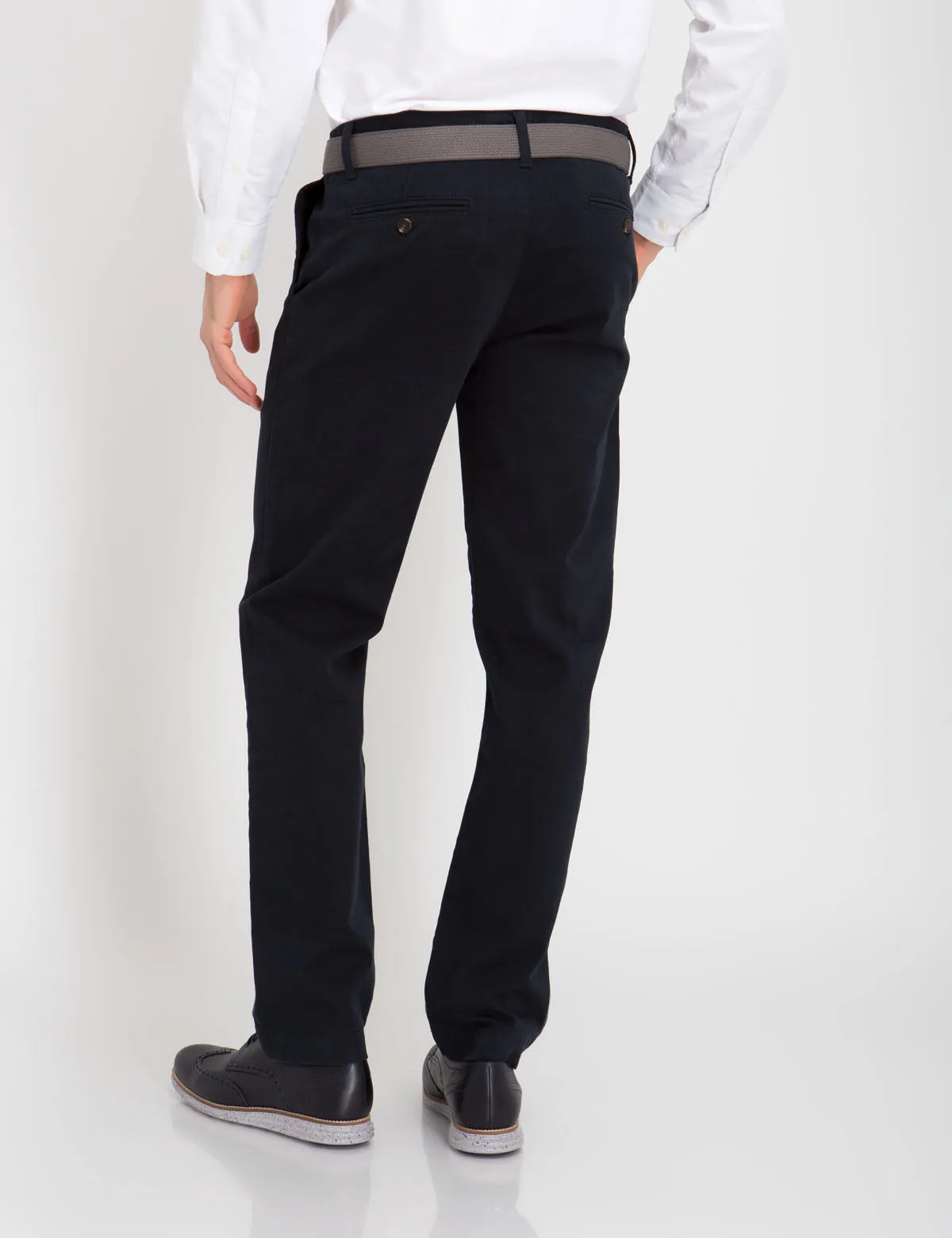 SLIM STRAIGHT CHINO PANTS