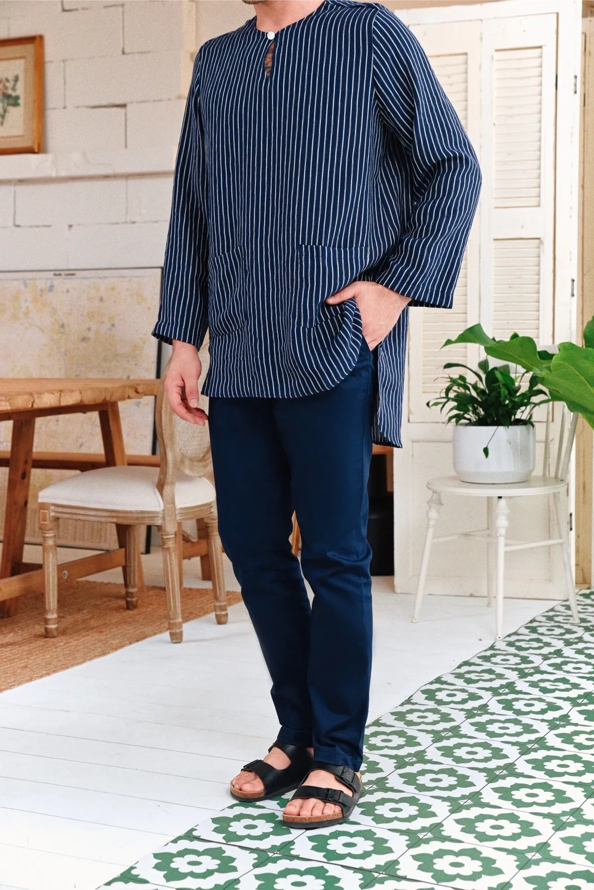 The Perfect Men Slim Fit Pants - Navy Blue