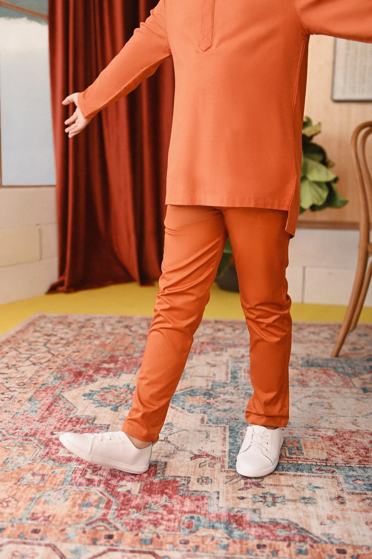 The Perfect Slim Fit Pants - Brown
